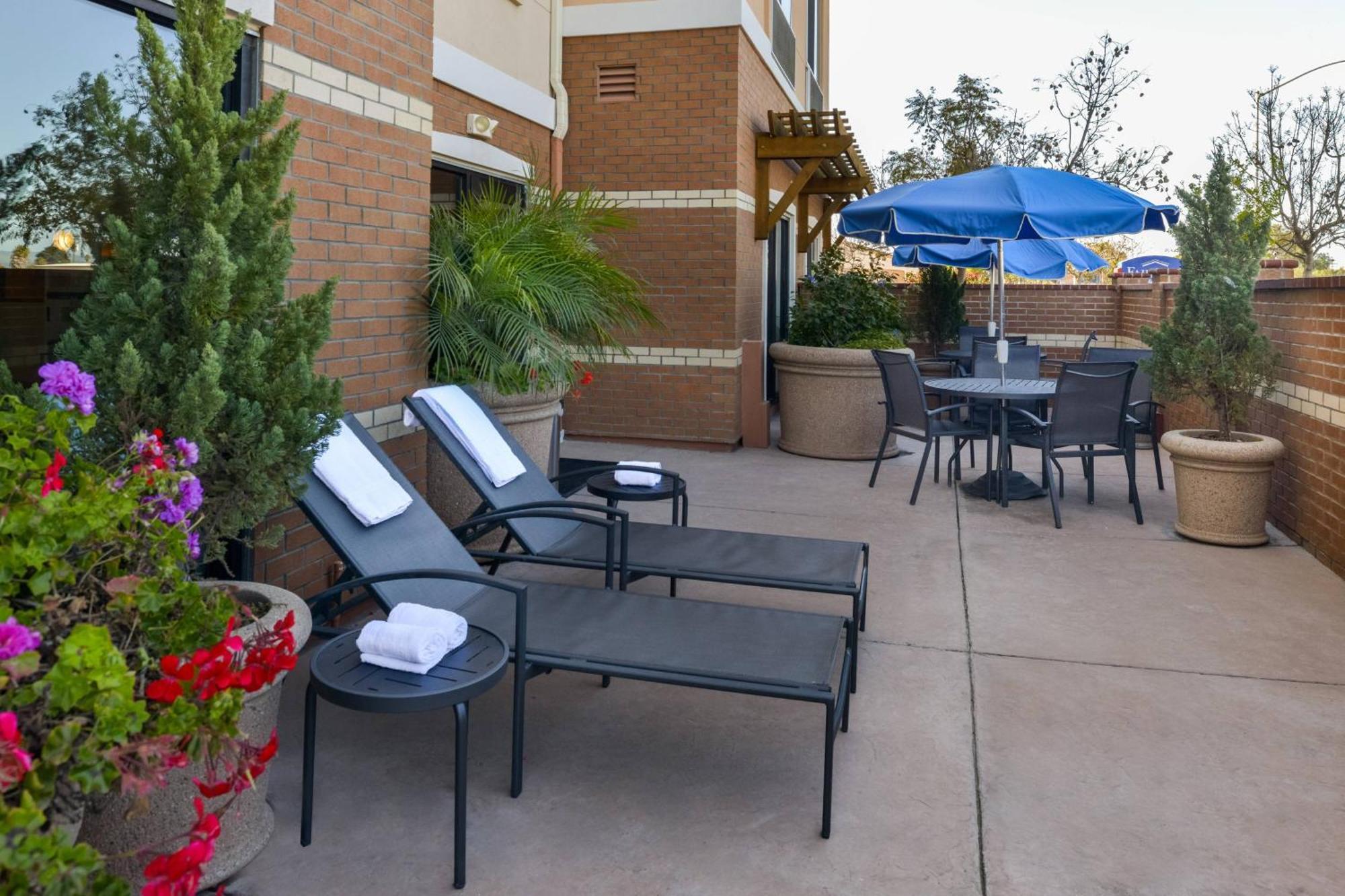 Fairfield Inn&Suites Santa Maria Exterior foto